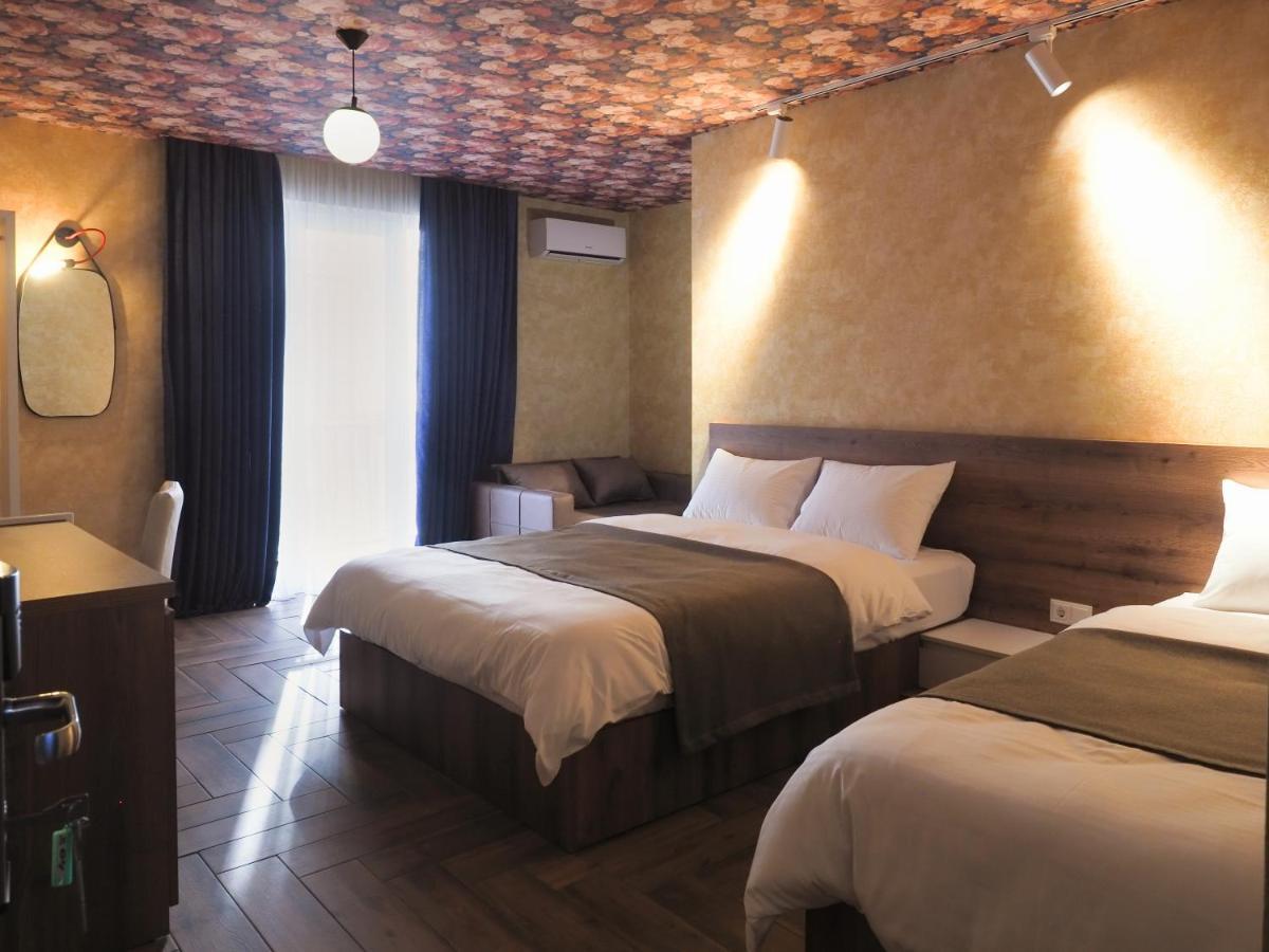 Hotel Banihills Tbilisi Eksteriør billede