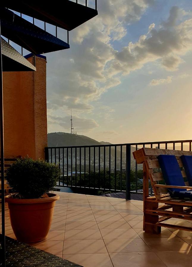 Hotel Banihills Tbilisi Eksteriør billede